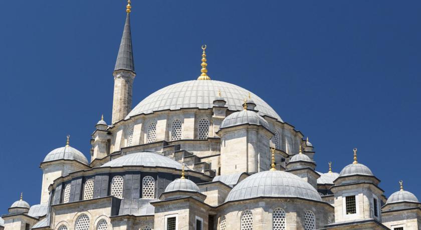 New Fatih Hotel Истанбул Екстериор снимка