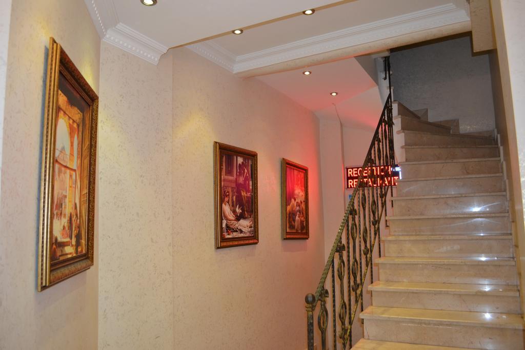 New Fatih Hotel Истанбул Екстериор снимка
